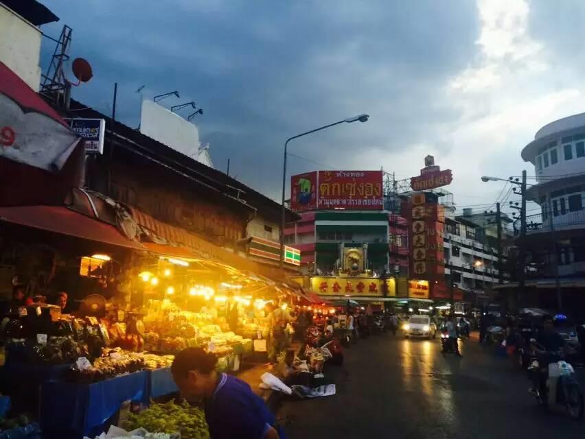 Hom Baan Chiang Mai Hotell Exteriör bild